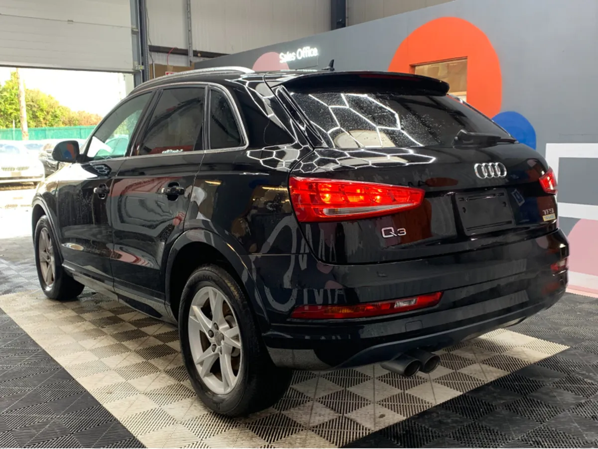 Audi Q3 1.4 TFSI SPORT / 36k KMs / Reverse Camera - Image 4