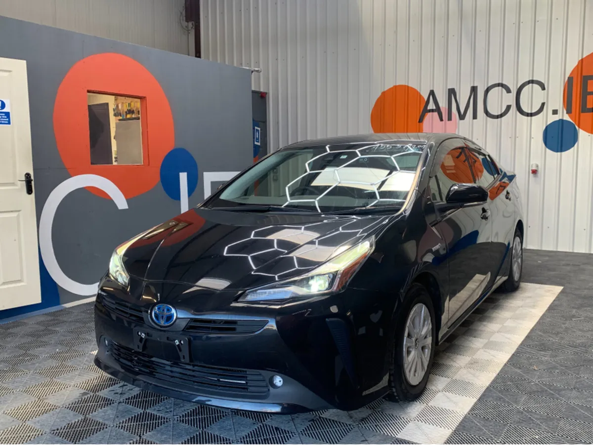Toyota Prius 1.8 HYBRID AUTOMATIC / 92k KMs / Crui - Image 3
