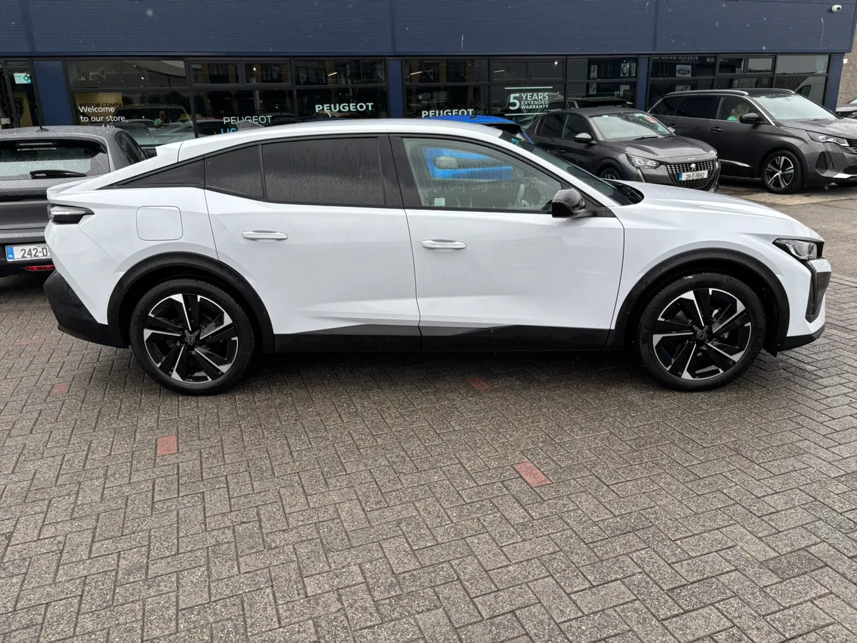 2024 Peugeot 408 Allure 1.2 scrappage offer - Image 3