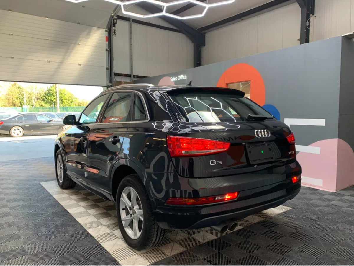 Audi Q3 1.4 TFSI SPORT / 60k KMs / Automatic / Rev - Image 4
