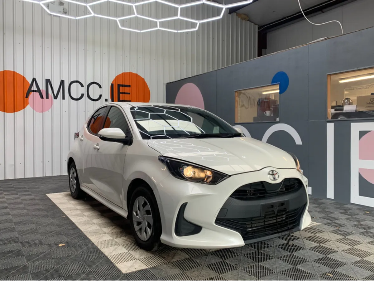 Toyota Yaris 1.0 PETROL / 58k KMs / Reverse Camera - Image 1