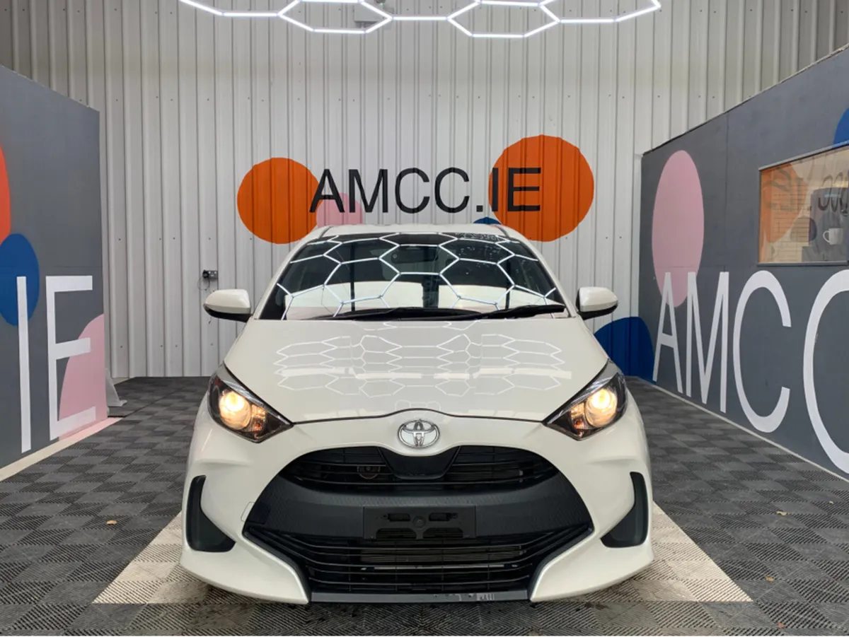 Toyota Yaris 1.0 PETROL / 58k KMs / Reverse Camera - Image 2