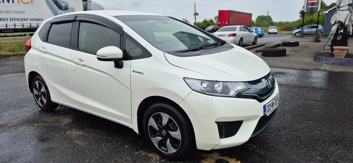 Honda Fit 2013 - Image 3