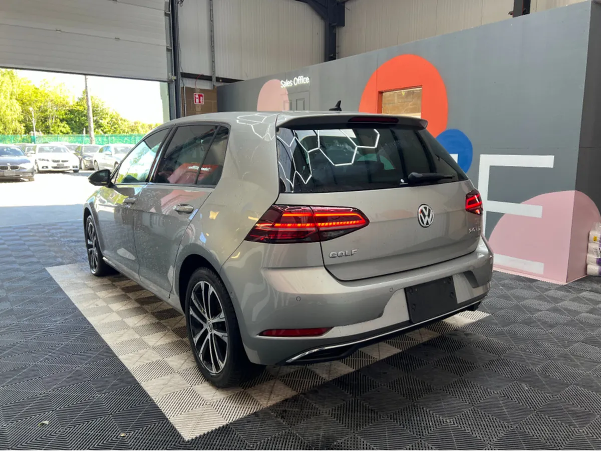 Volkswagen Golf GOLF 2.0 TDI AUTOMATIC COMFORT LIN - Image 4