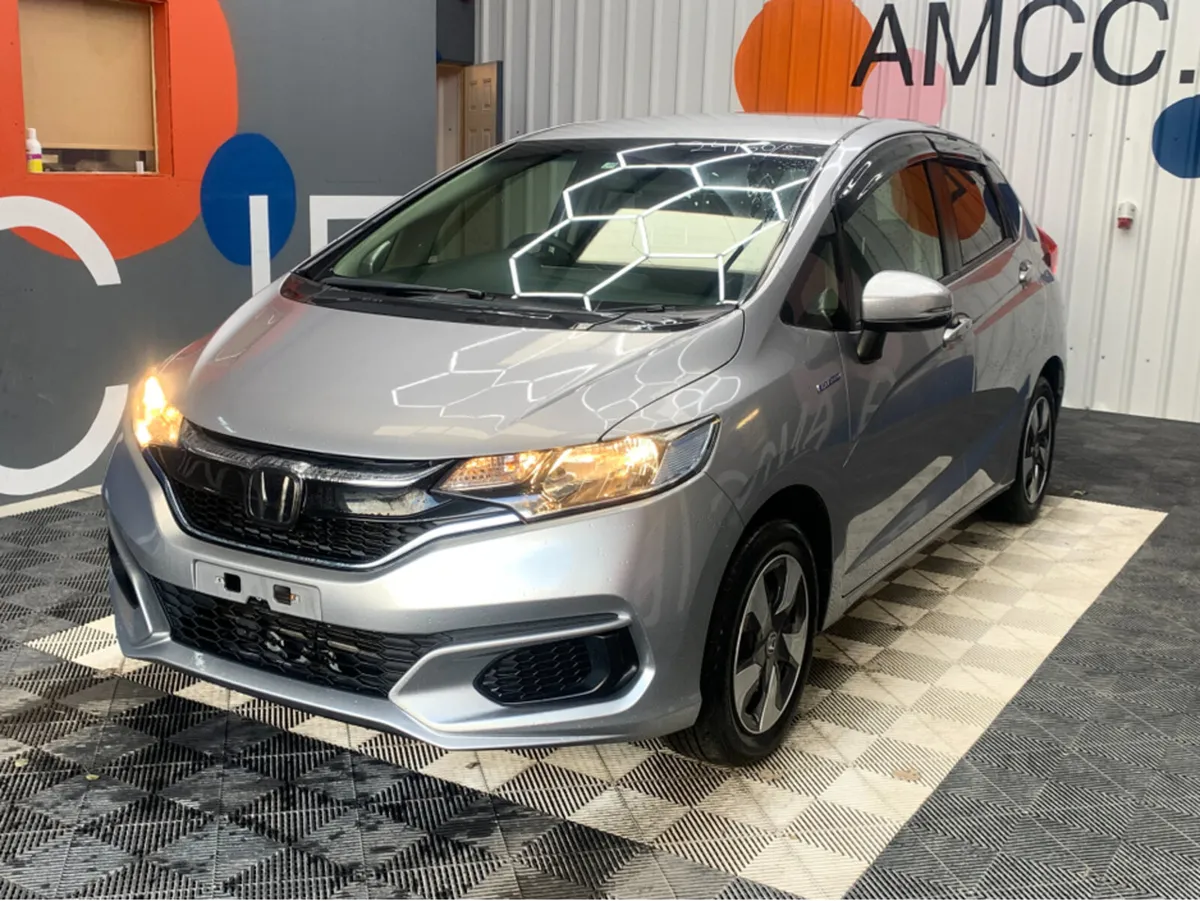 Honda Fit 1.5 Petrol Hybrid / 68k KMs / Cruise Con - Image 3