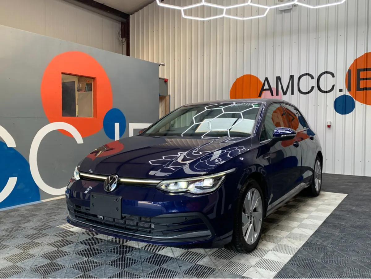 Volkswagen Golf 1.5 eTSI  / 9k KMs / Heated Seats - Image 3