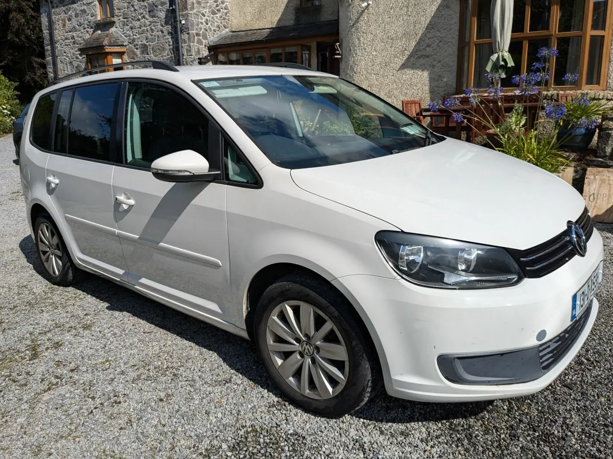 Volkswagen Touran 2013 - Image 3