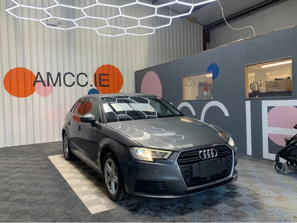 Audi A3 1.4 TFSI AUTOMATIC / 54k KMs / Adaptive Cr - Image 1
