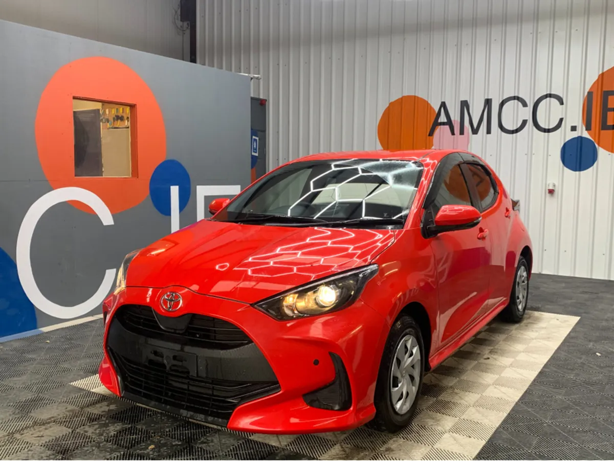 Toyota Yaris 1.0 PETROL YARIS / 10k KMs / Automati - Image 3