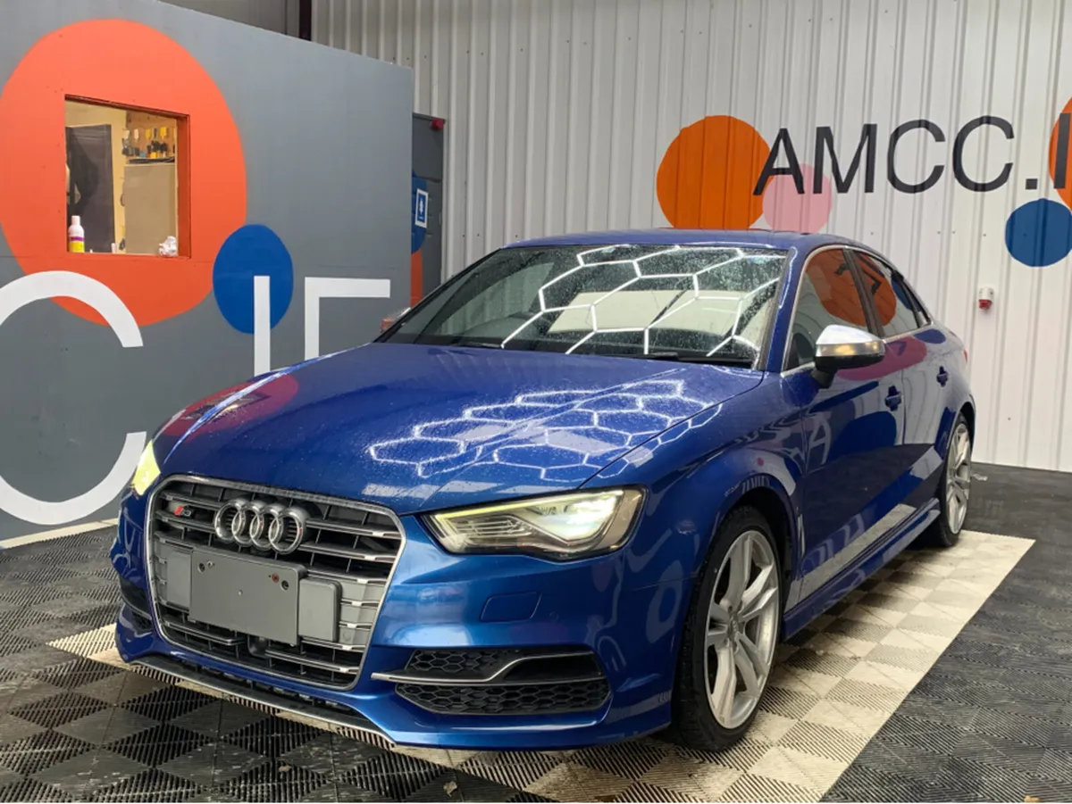 Audi S3 QUATTRO AUTOMATIC / 46k KMs / Reverse Came - Image 3