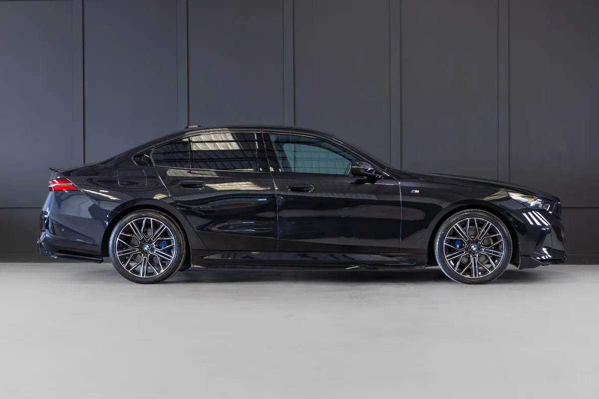 2025 BMW 5-Series 530e M-Sport - Image 2