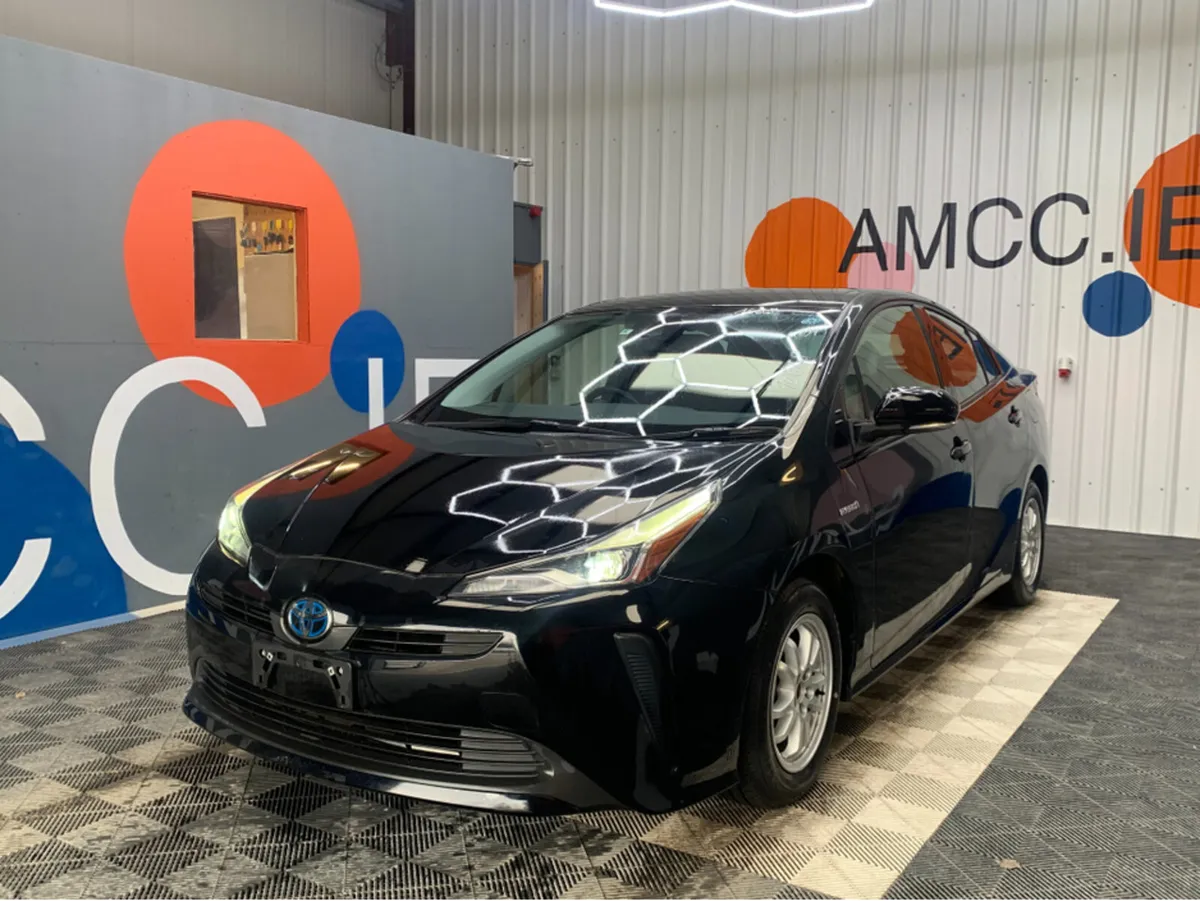 Toyota Prius 1.8 HYBRID / 54k KMs / Cruise Control - Image 3