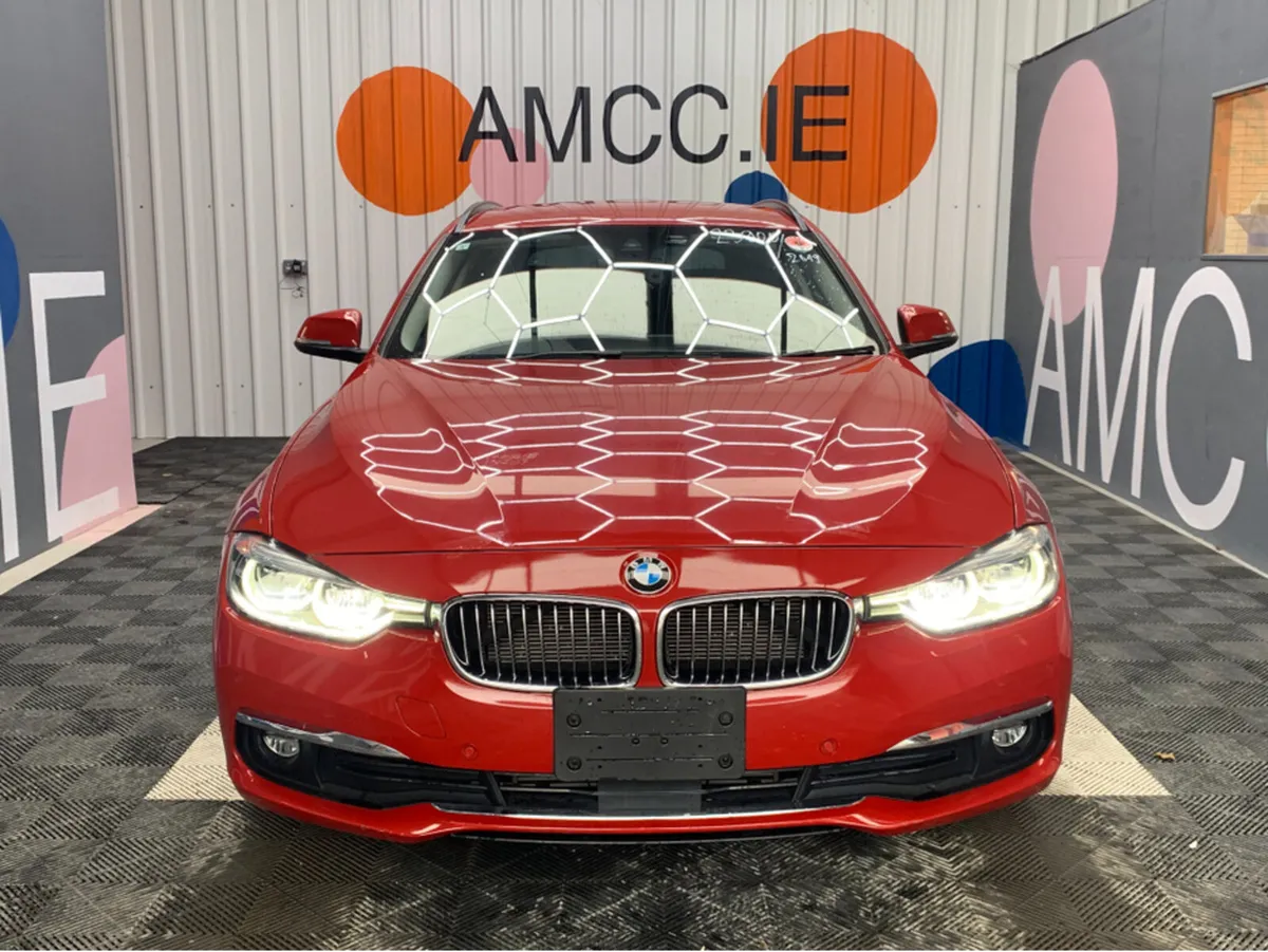 BMW 3-Series 320d TOURING LUXURY / 61k KMs / Heate - Image 2