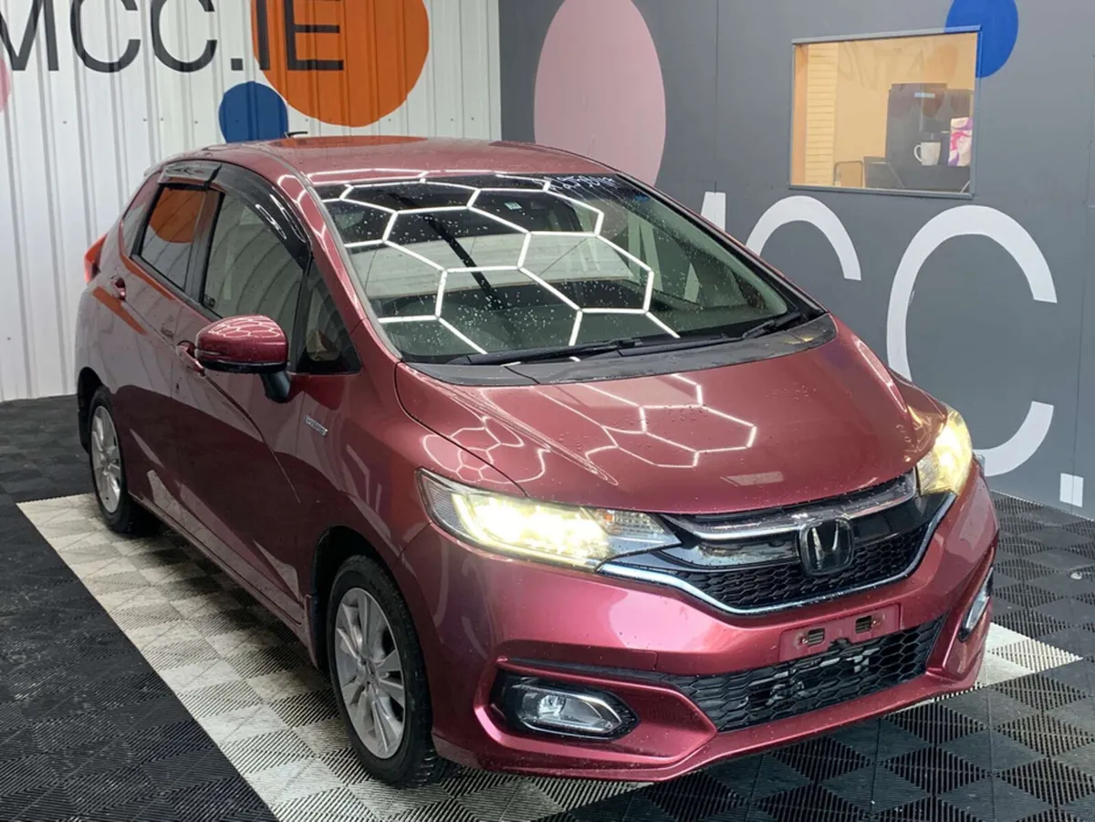 Honda Fit Honda Fit 1.5 L Pack Hybrid Automatic / - Image 1