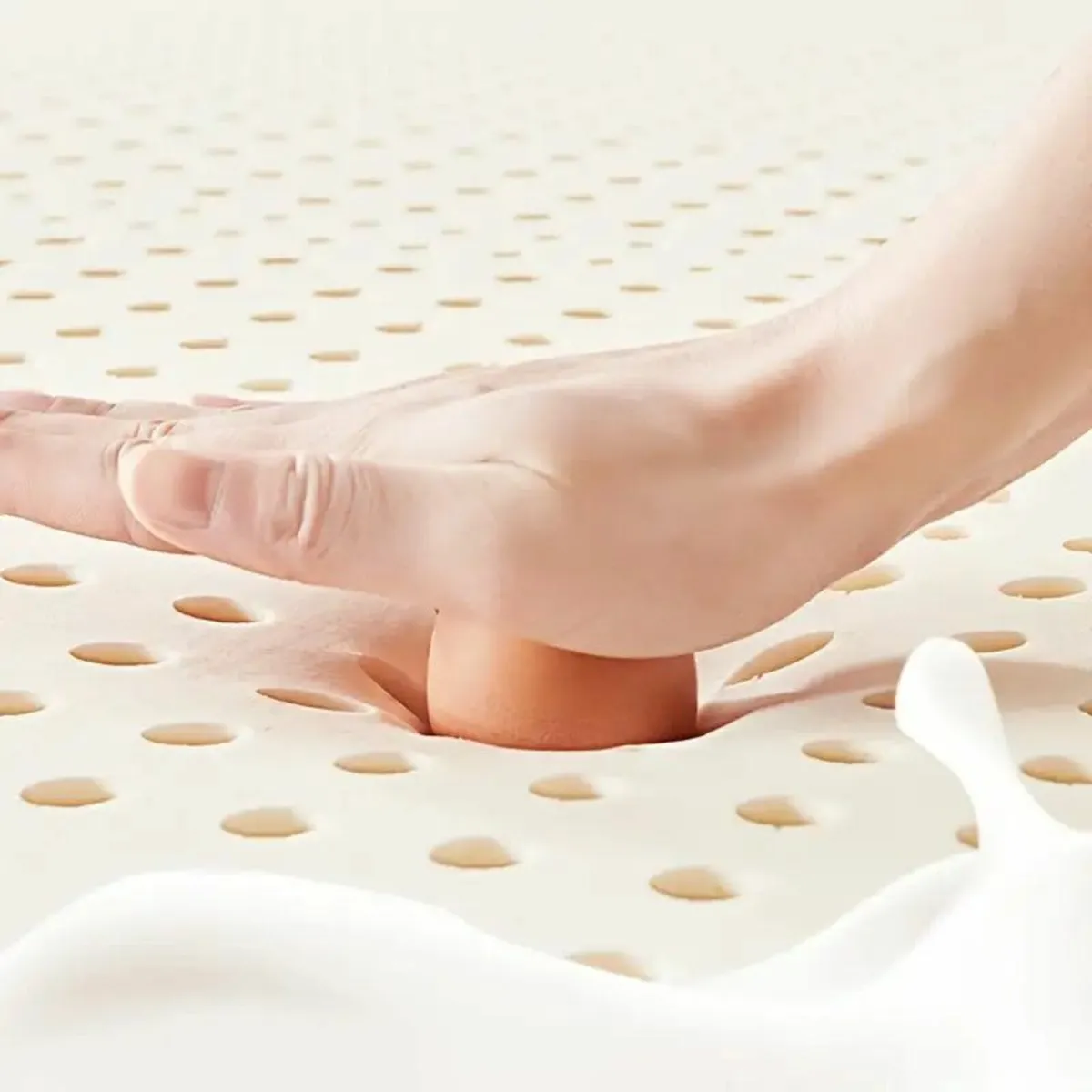 Natural Latex Mattress Topper, Soft & Comfortable - Image 3