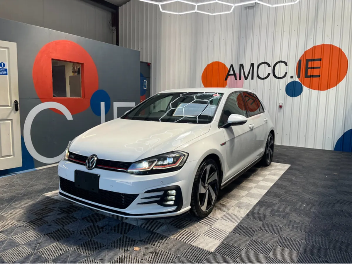 Volkswagen Golf 2.0 GTI 2.0 TSI DSG AUTOMATIC / 96 - Image 3