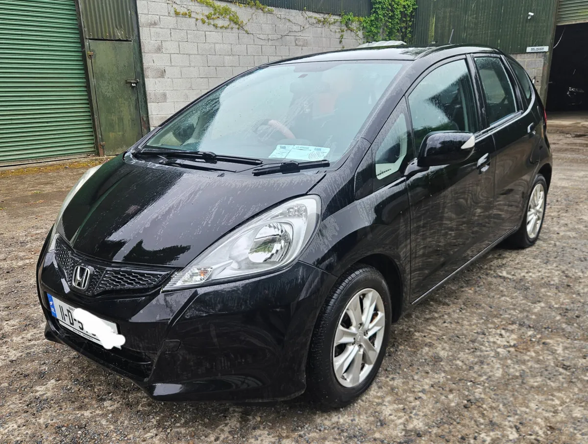 Honda Jazz 2011 1.4petrol 88k miles - Image 3
