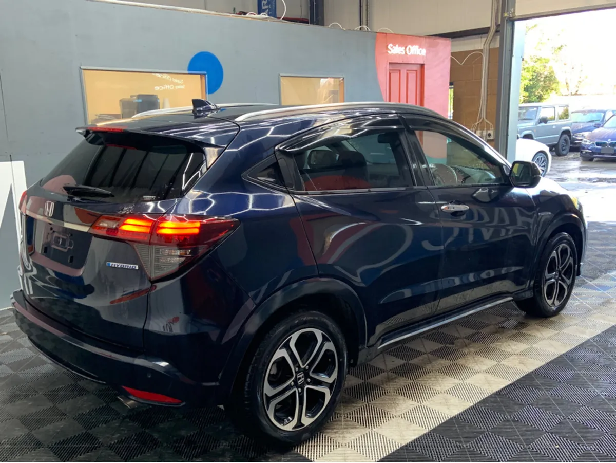 Honda Vezel JUNE SALE ONLY €18950! Honda Vezel 1.5 - Image 4
