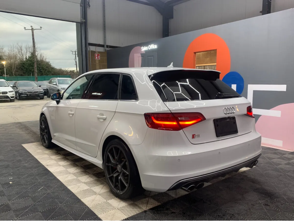 Audi S3 AUDI S3 2.0 AUTOMATIC / 77k KMs / Adaptive - Image 4