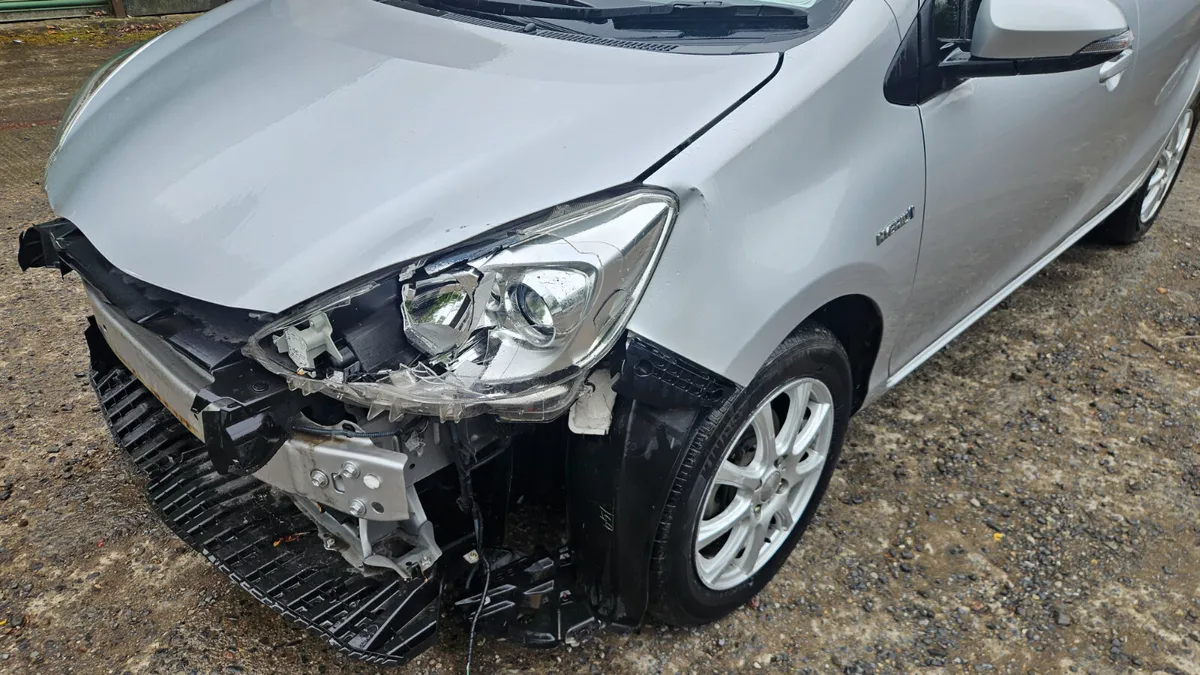 Toyota Aqua 2016 1.5petrol Hybrid Automatic - Image 3