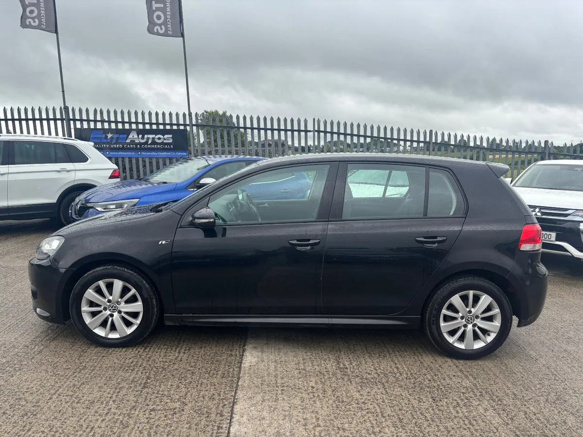 Volkswagen Golf Trendline 1.6 TDI  2012 - Image 3