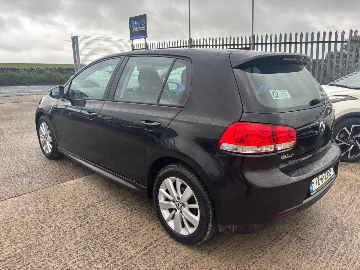 Volkswagen Golf Trendline 1.6 TDI  2012 - Image 4
