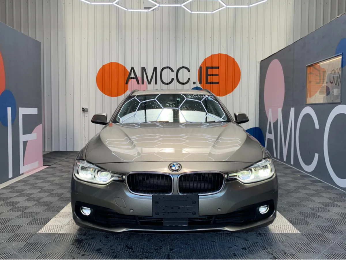 BMW 3-Series 320D TOURING / 64k KMs / Heated Leath - Image 2