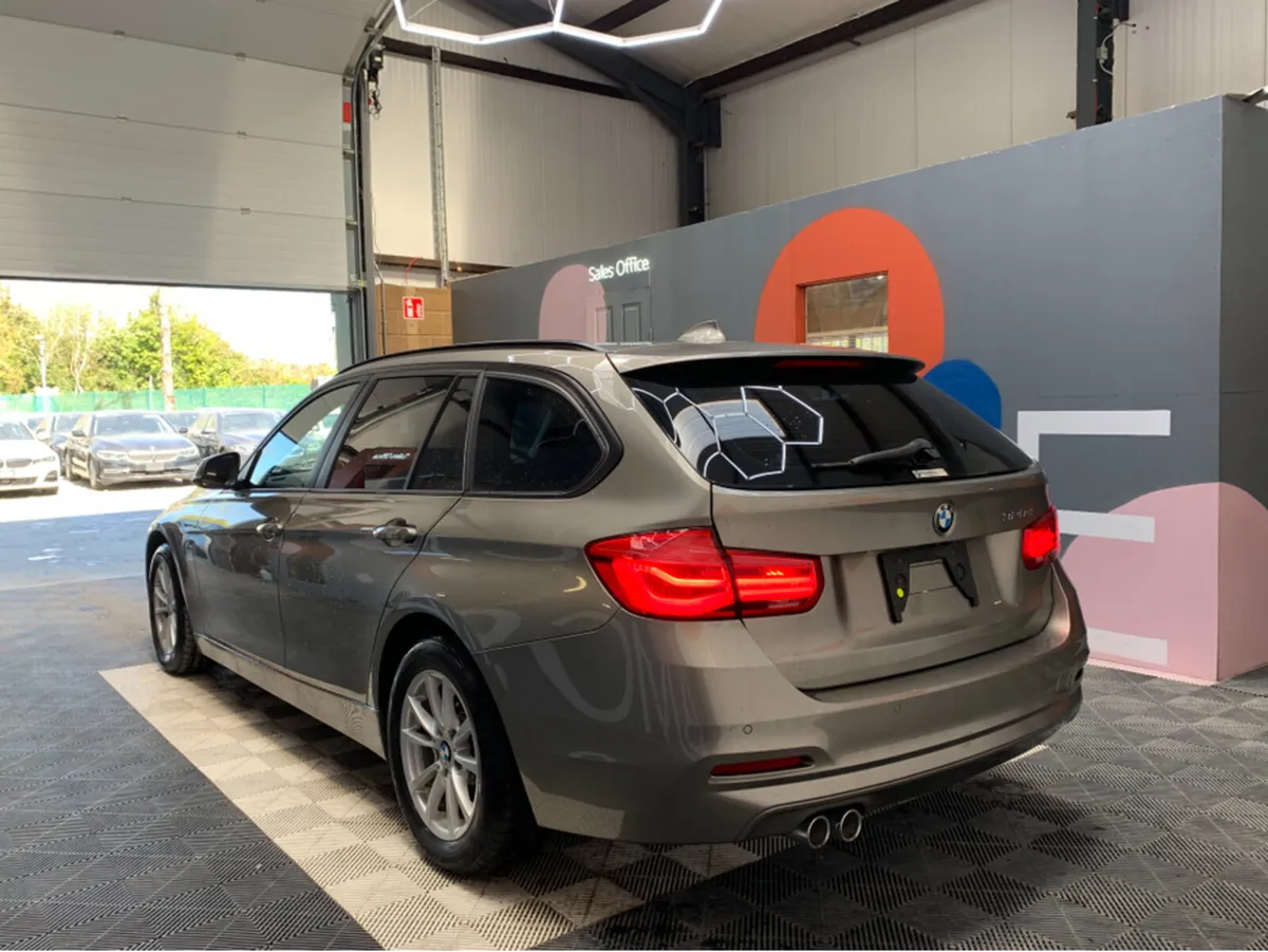 BMW 3-Series 320D TOURING / 64k KMs / Heated Leath - Image 4