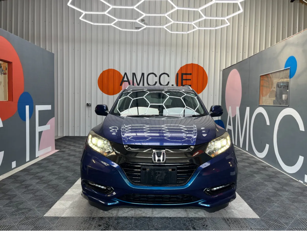 Honda Vezel 1.5 PETROL HYRBID / 97k KMs / HEATED S - Image 2