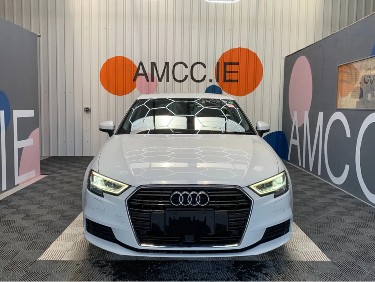Audi A3 30 TFSI AUTOMATIC / 24k KMs / Adaptive Cru - Image 2
