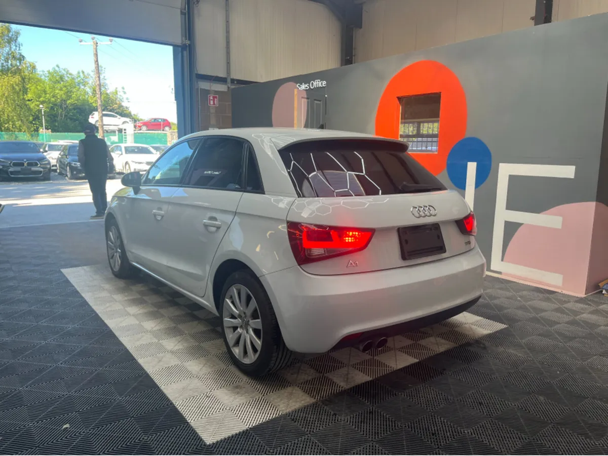 Audi A1 1.4 TFSI / 52k KMs / REVERSE CAMERA & MORE - Image 4