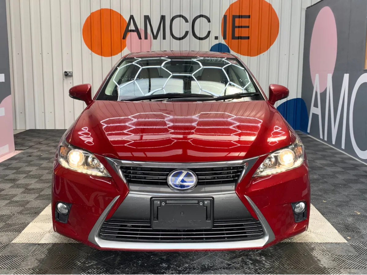 Lexus CT LEXUS CT200H AUTOMATIC / 69k KMs / Heated - Image 2
