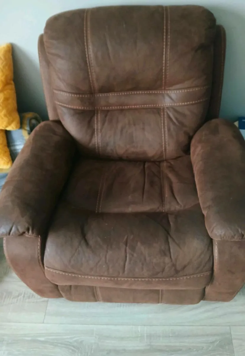 Sofa - Image 3