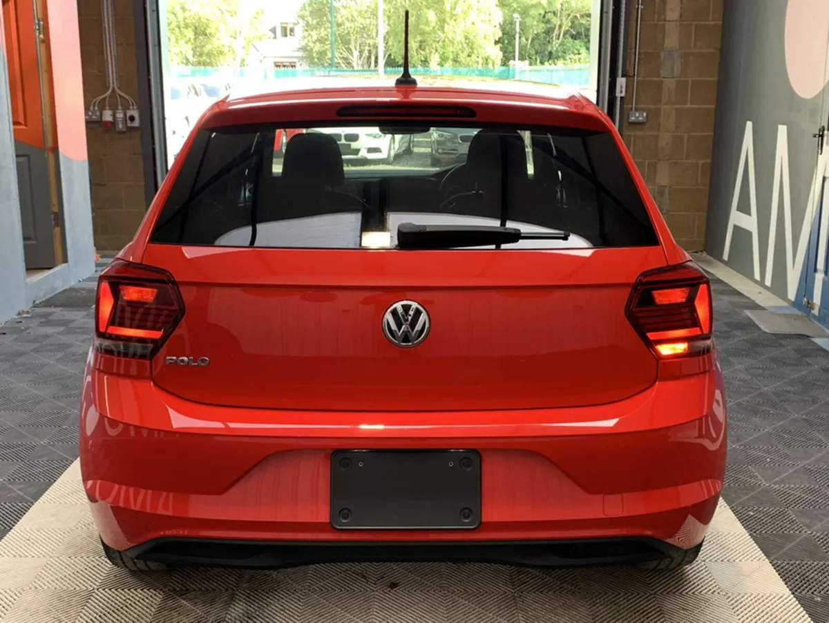Volkswagen Polo Polo Automatic 1.0 Petrol / 65k KM - Image 4