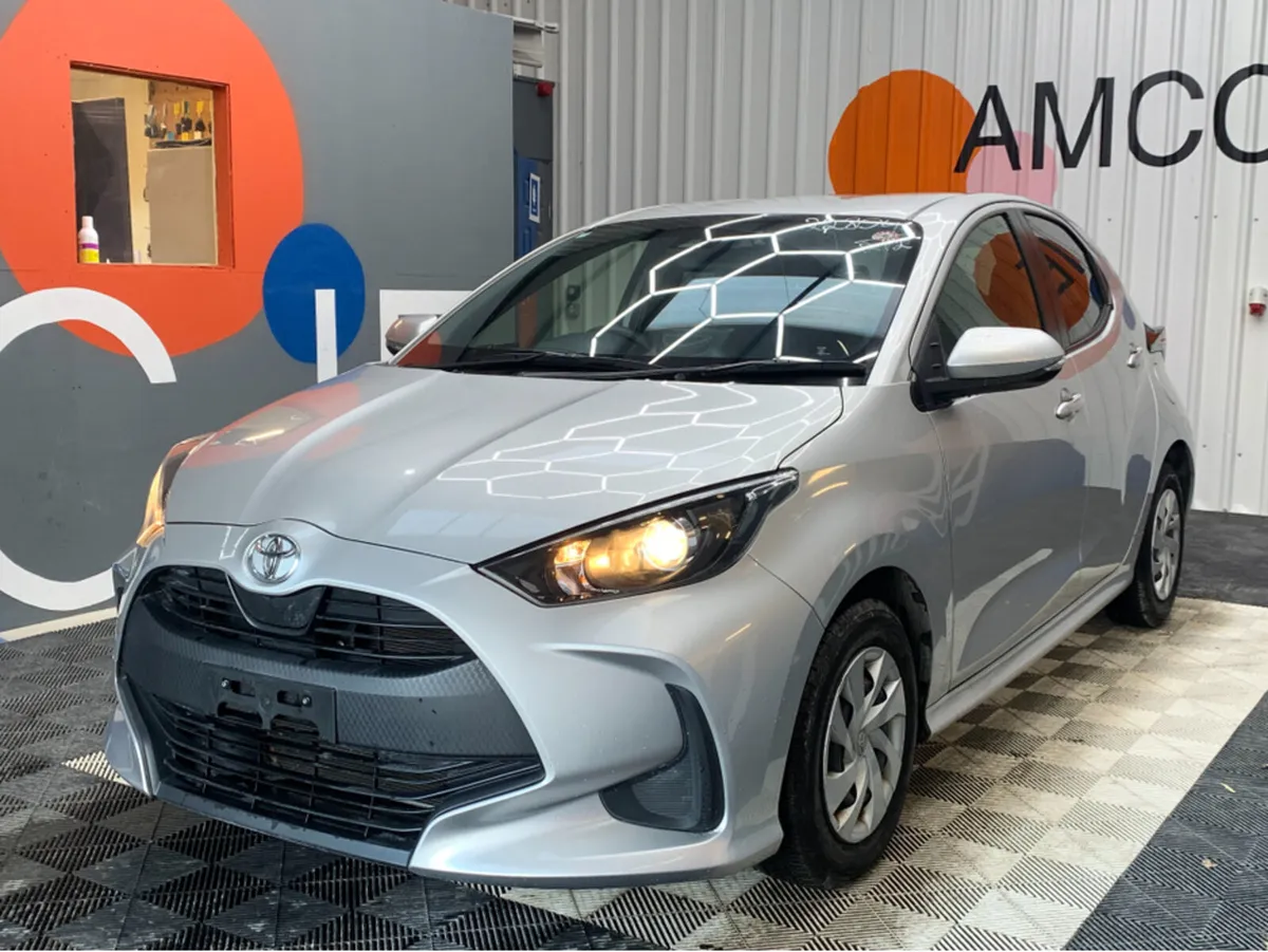 Toyota Yaris AUTOMATIC YARIS X / 85k KMs / 1.0 Pet - Image 3