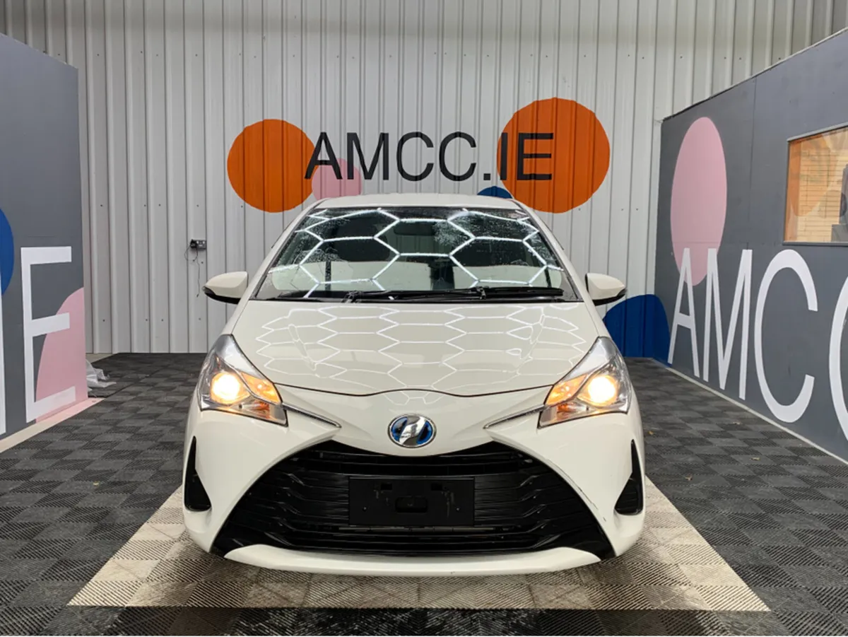 Toyota Vitz 1.5 HYBRID / 103k KMs / Reverse Camera - Image 2