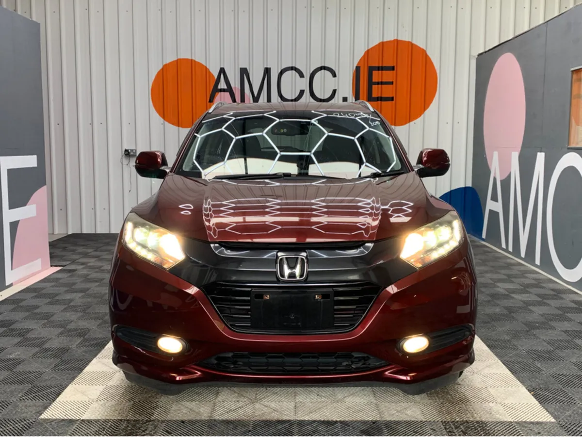 Honda Vezel 1.5 HYBRID / 62k KMs / Heated Seats, R - Image 2