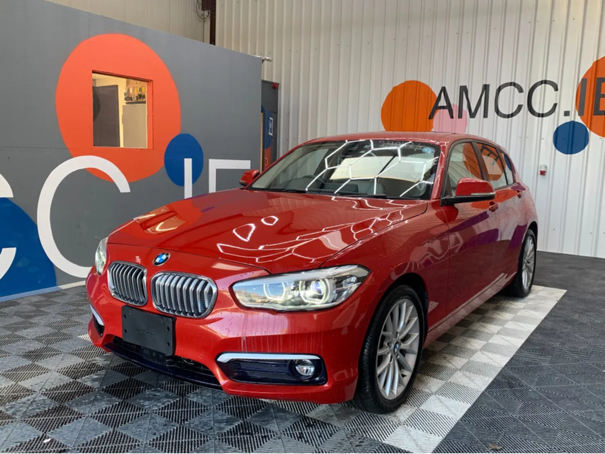 BMW 1-Series 118d FASHIONISTA AUTOMATIC / 41k KMs - Image 3
