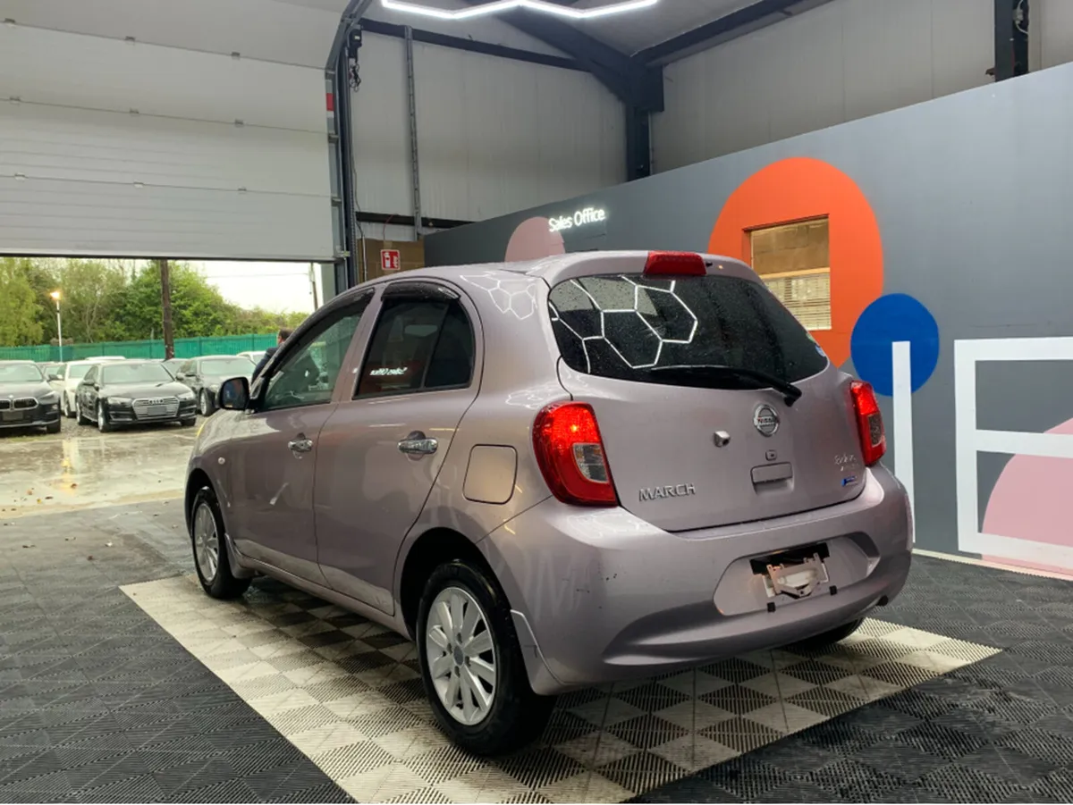 Nissan March BOLERO AUTOMATIC / 35k KMs / Reverse - Image 4