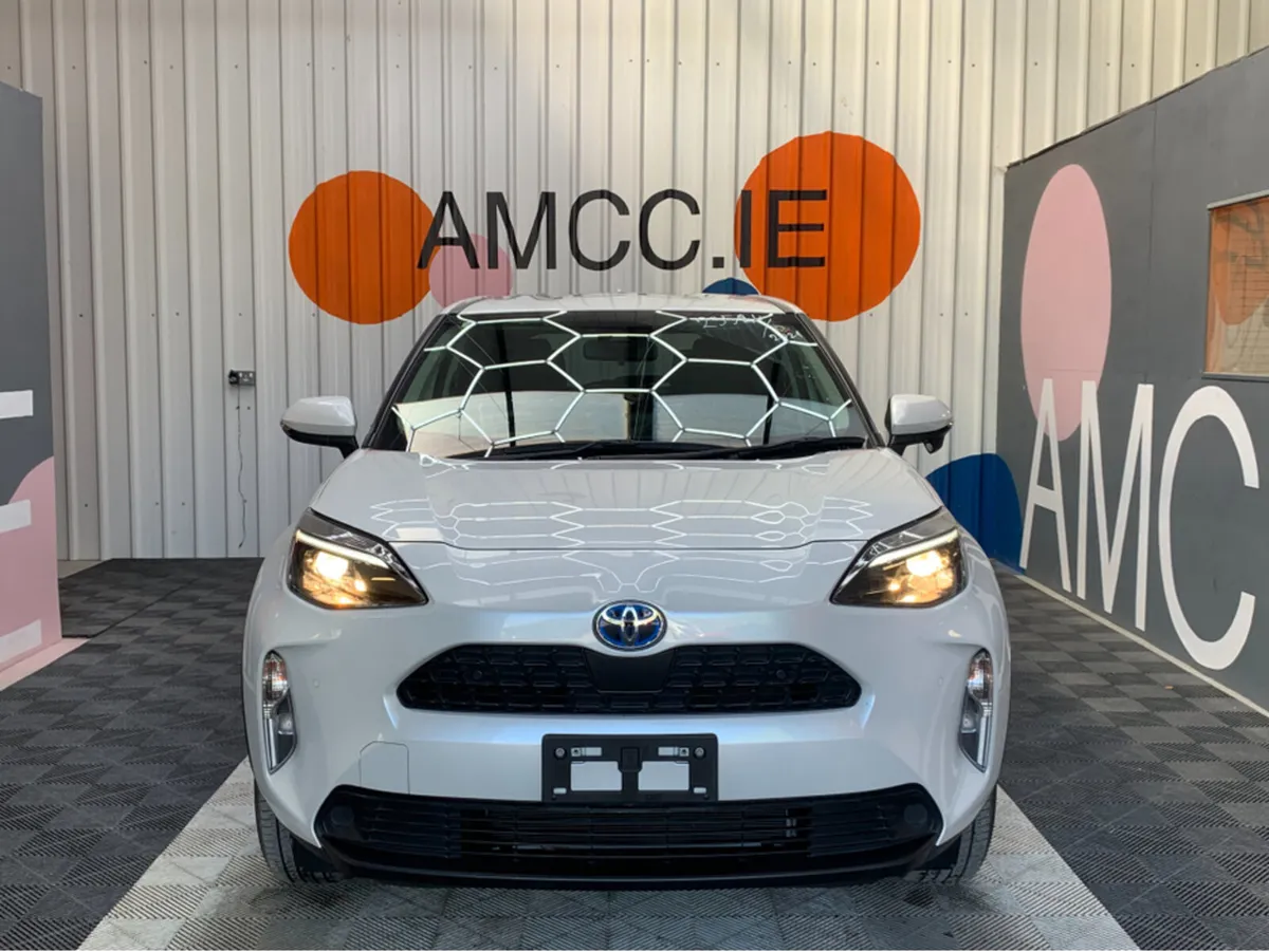 Toyota Yaris Cross 4WD 1.5 HYBRID / 46k KMs / Reve - Image 2