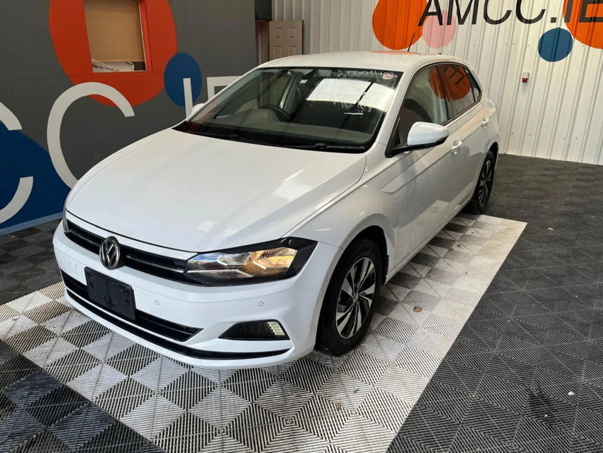 Volkswagen Polo VW Polo 1.0 Automatic - Reverse Ca - Image 4