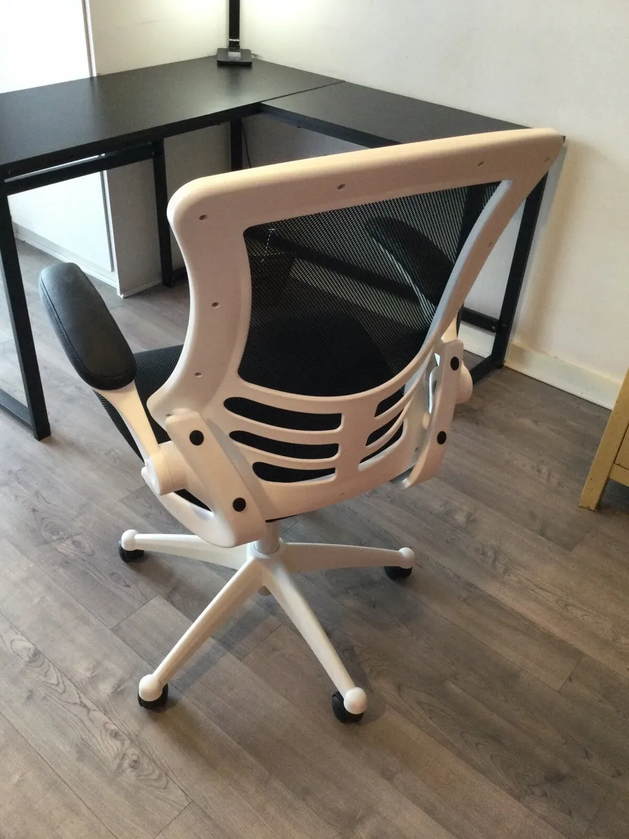 Office chair - Image 3