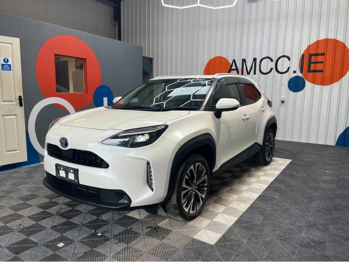 Toyota Yaris Cross 1.5 HYBRID / 87k KMs / REVERSE - Image 3