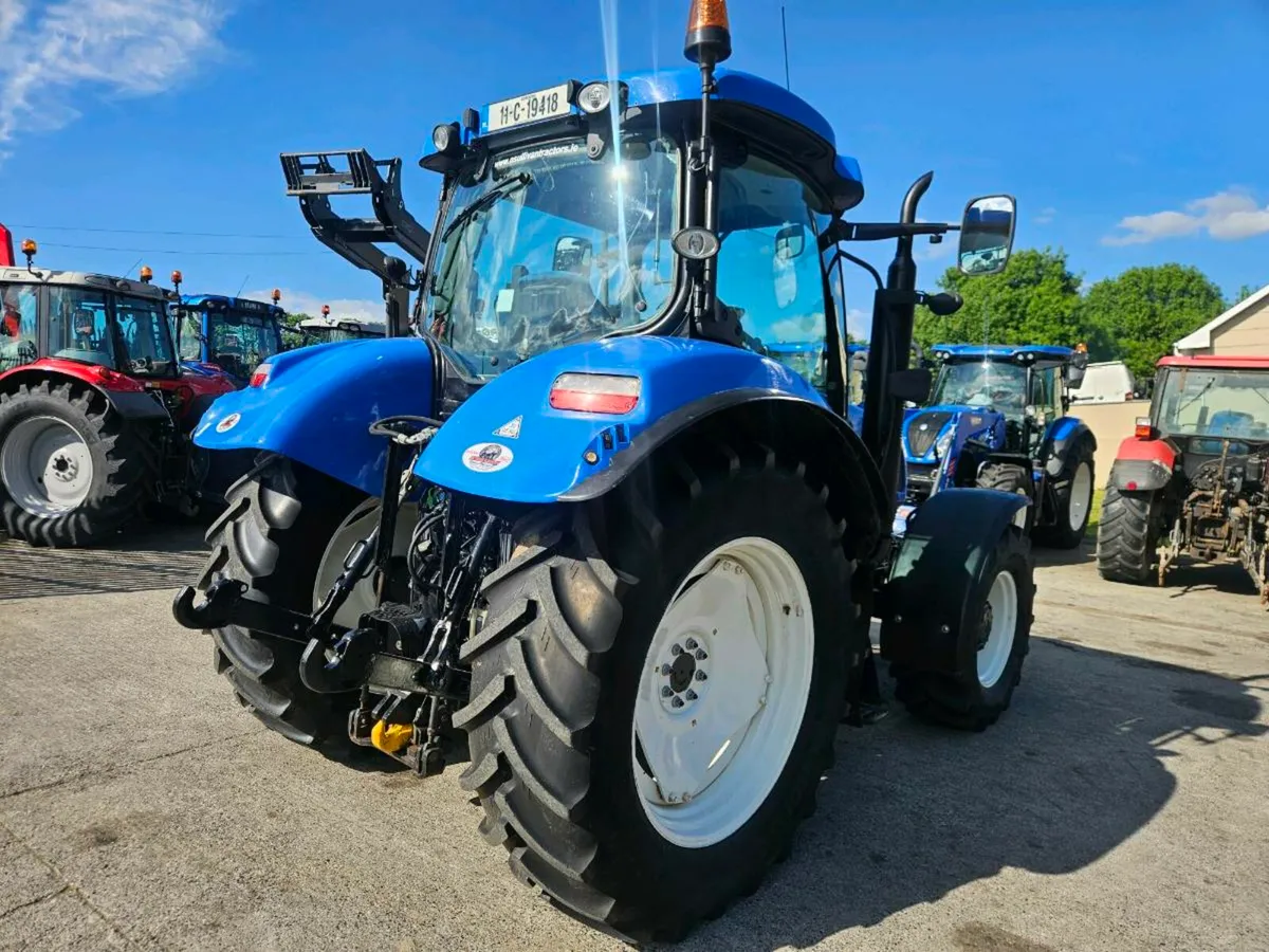 New Holland T6050 ELITE 2011 - Image 4