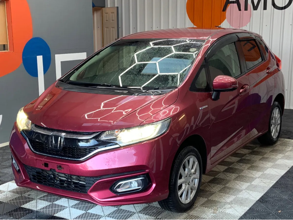 Honda Fit Honda Fit 1.5 Hybrid / 51k KMS / Honda S - Image 3