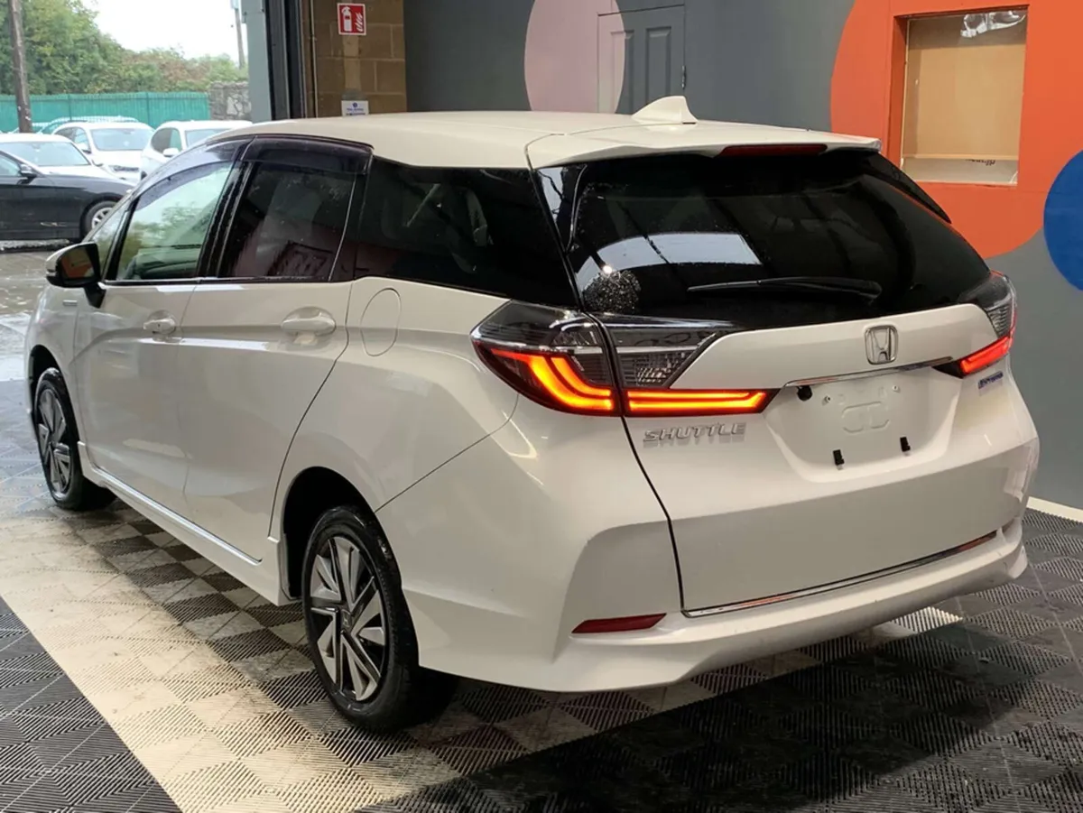 Honda Shuttle Only €14950! Honda Shuttle 1.5 Hybri - Image 3