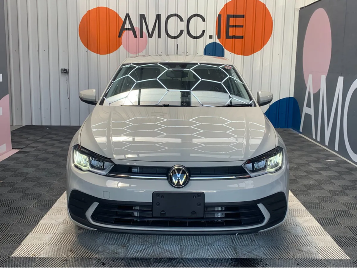 Volkswagen Polo TSI ACTIVE / 9k KMs / 1.0 Petrol / - Image 2