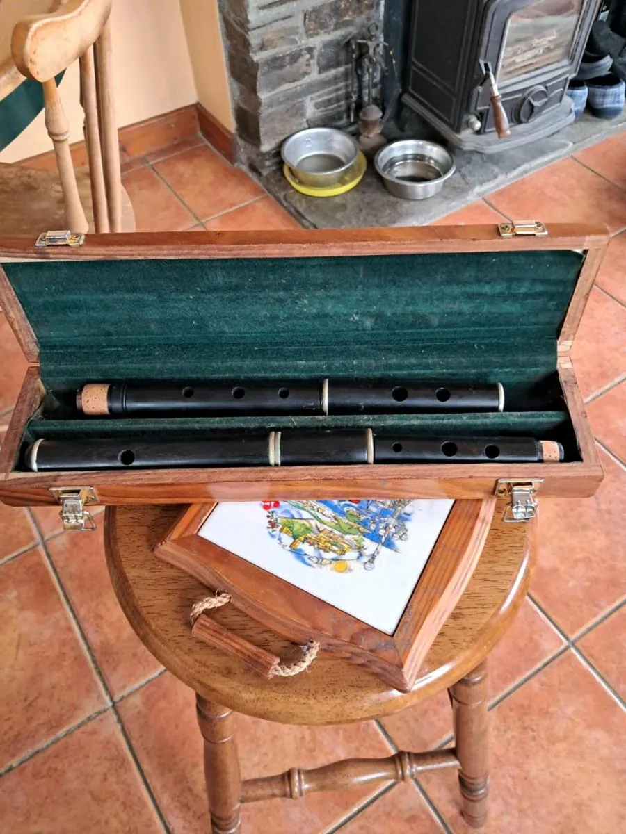 Flute - Image 1