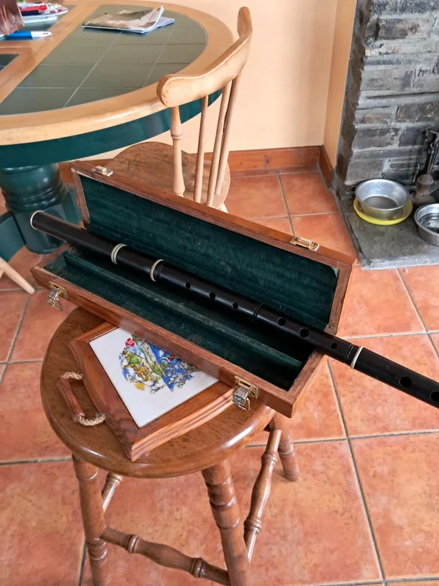Flute - Image 3