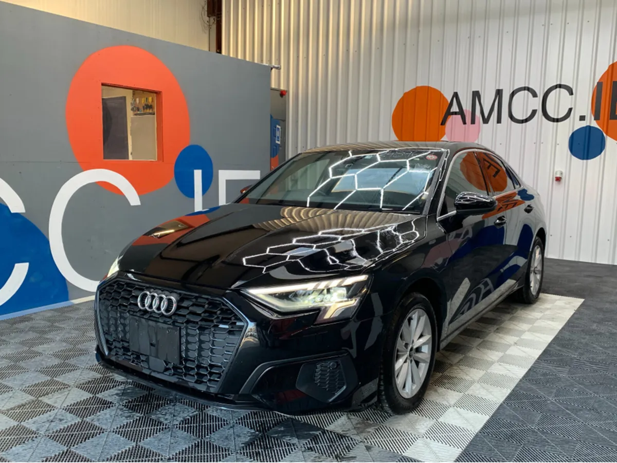 Audi A3 30 TFSI AUTOMATIC / 31k KMs / Heated Seats - Image 3